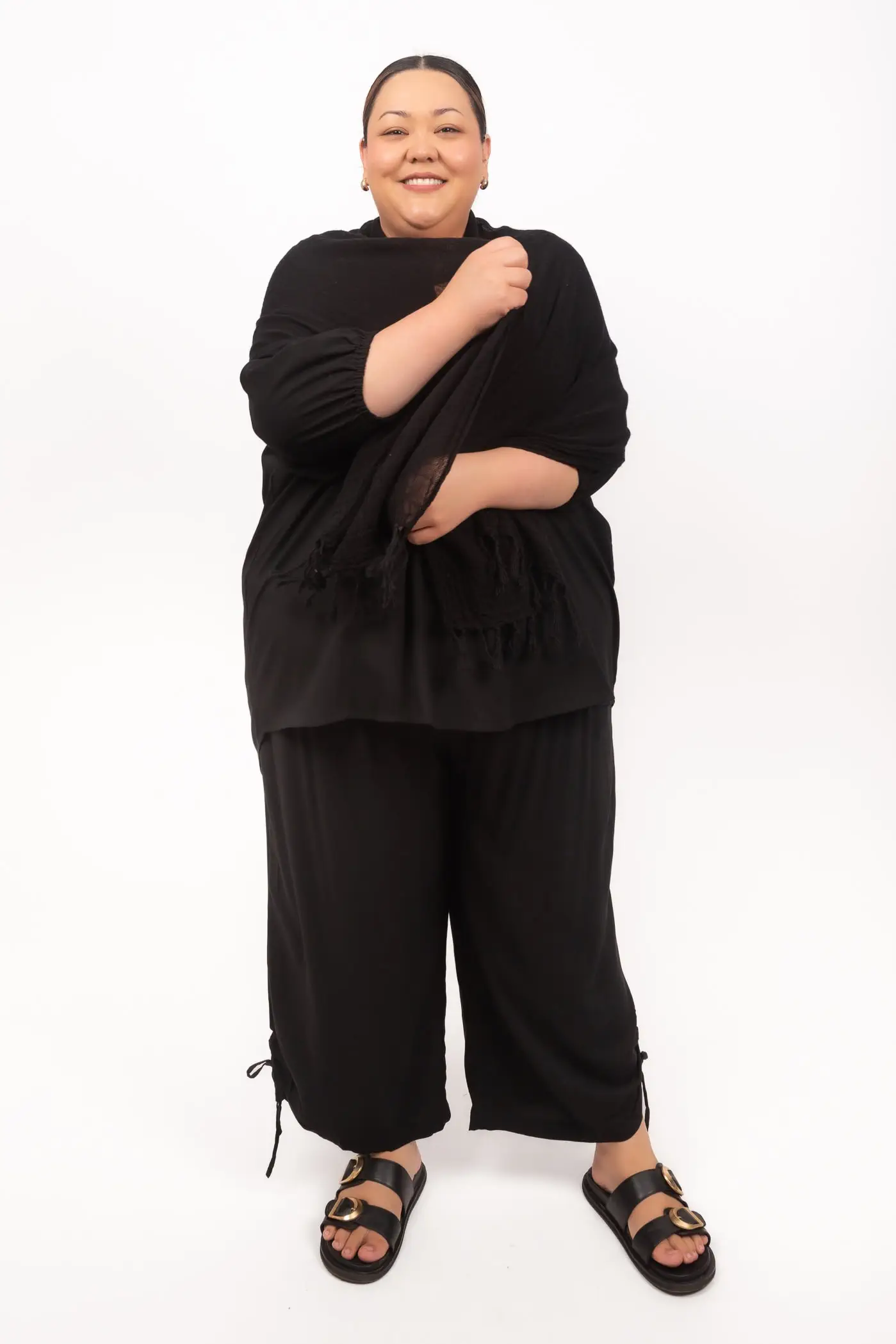 Rami Scarf Black - Image 3