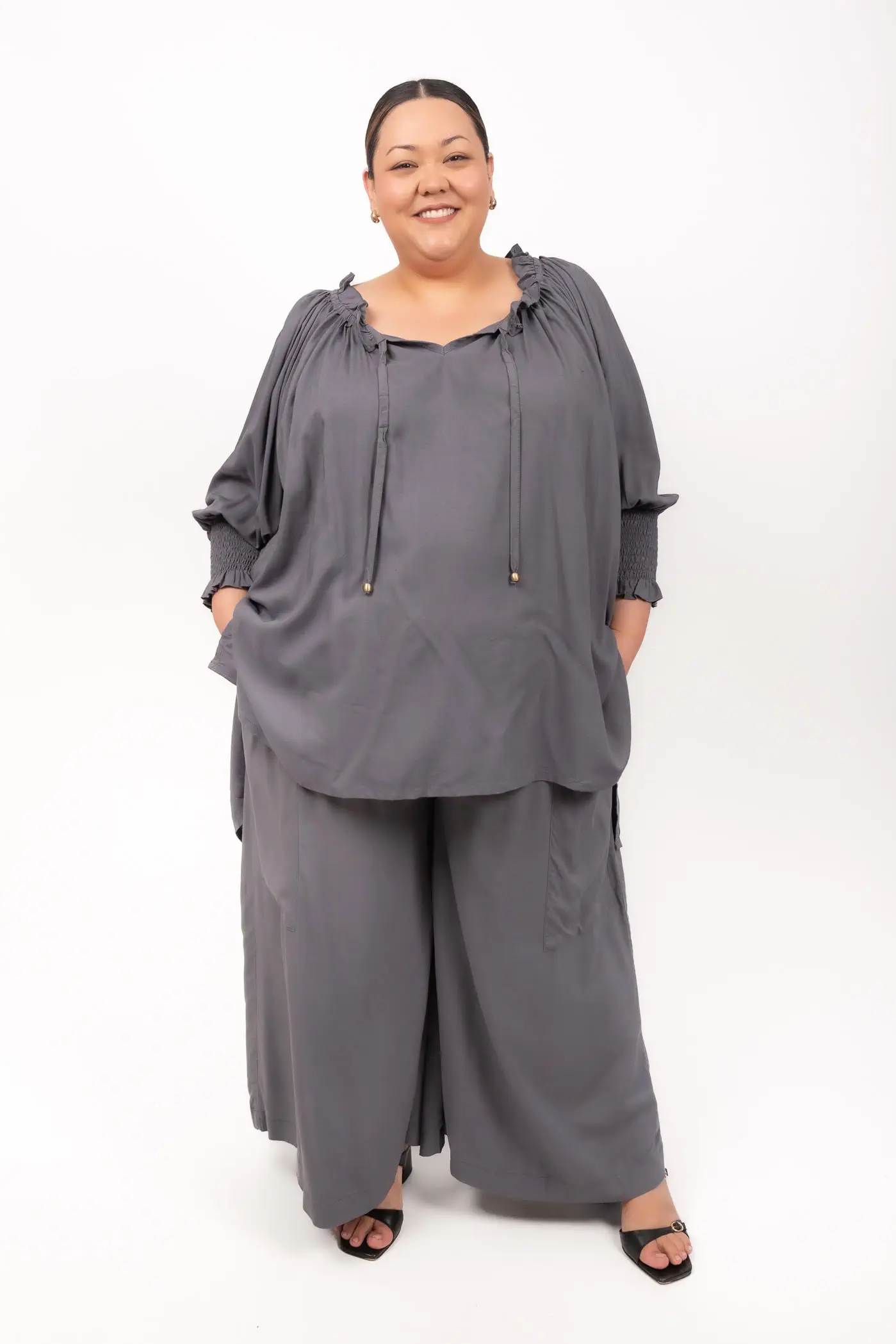 Holly High Low Charcoal (FINAL SALE) - Image 2