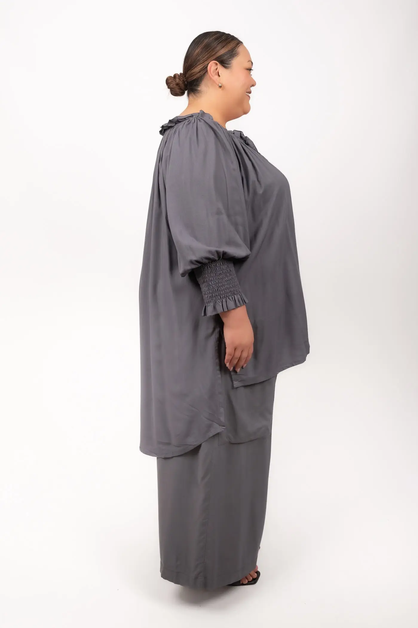 Holly High Low Charcoal (FINAL SALE) - Image 6