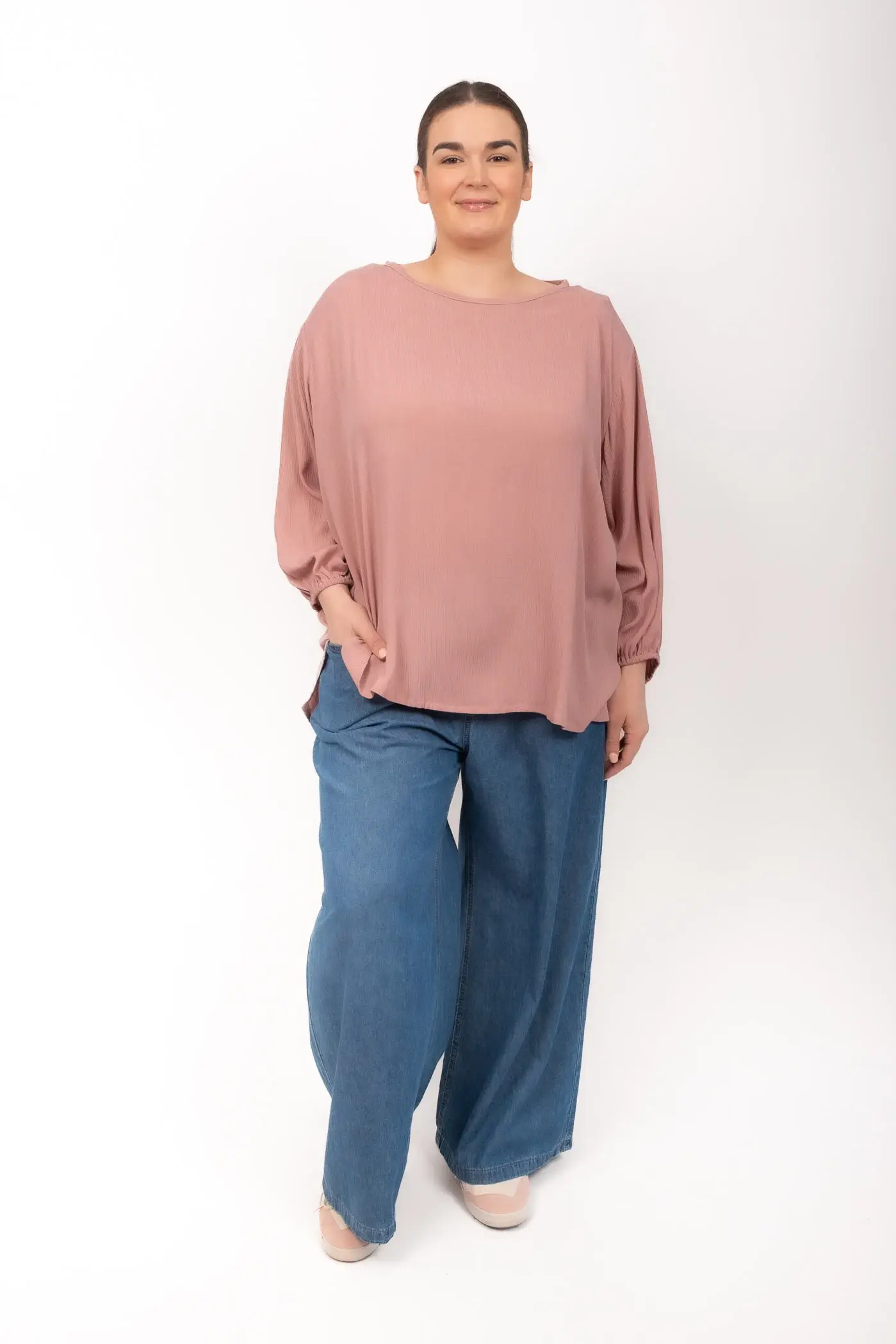 Harrison Long Sleeve Petite Round Neck Dusty Pink (FINAL SALE) - Image 4