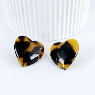 Earring Animal Heart Caramel