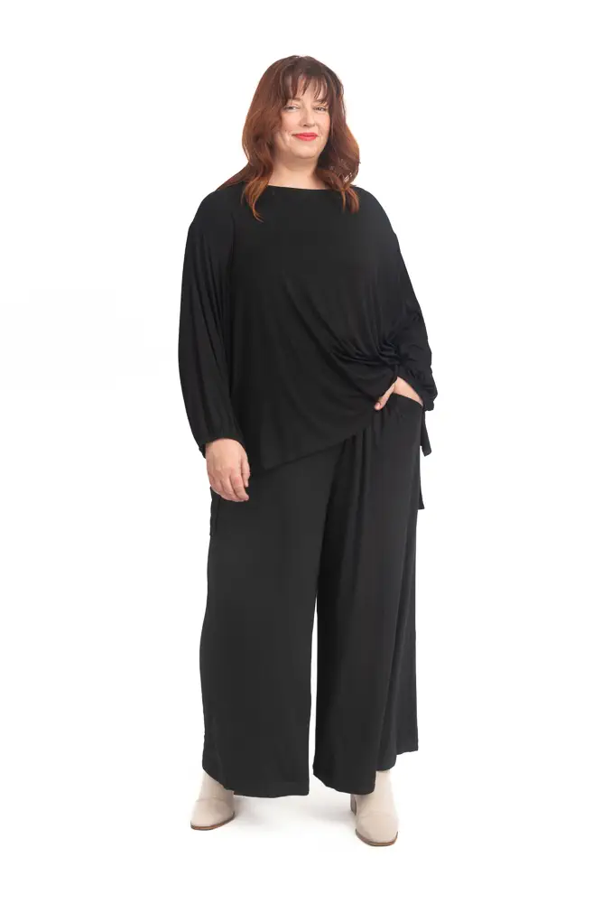 Foundation Lounge Top Round Neck Black