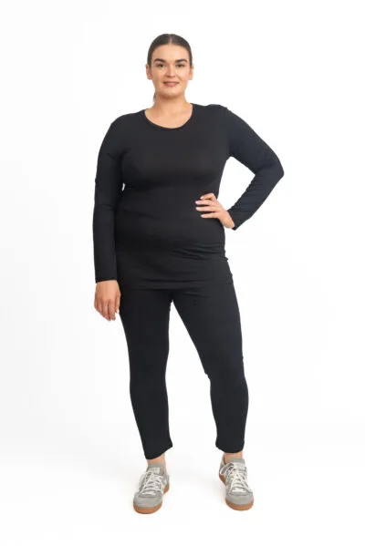 Foundation Long Sleeve Tee Round Neck Black