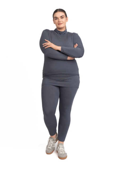 Foundation Skivvy