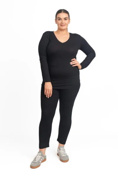 Foundation Long Sleeve Tee V Neck Black