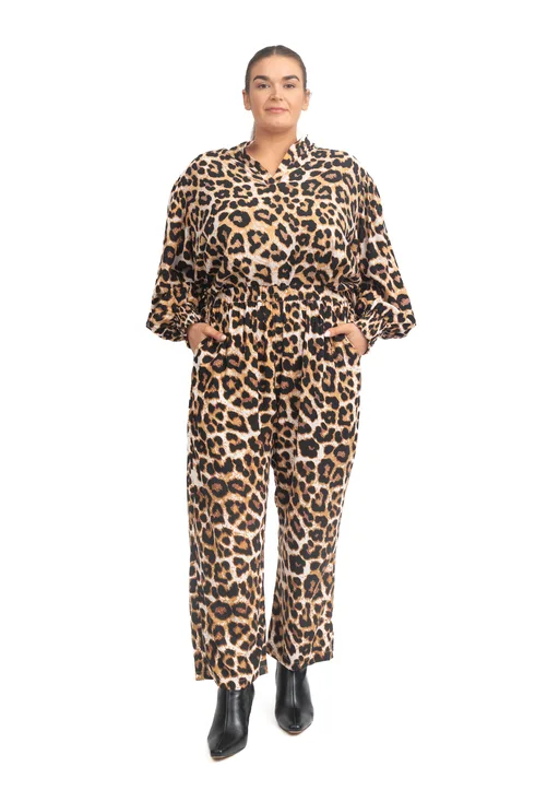 Slim Leg Pant Animal Print